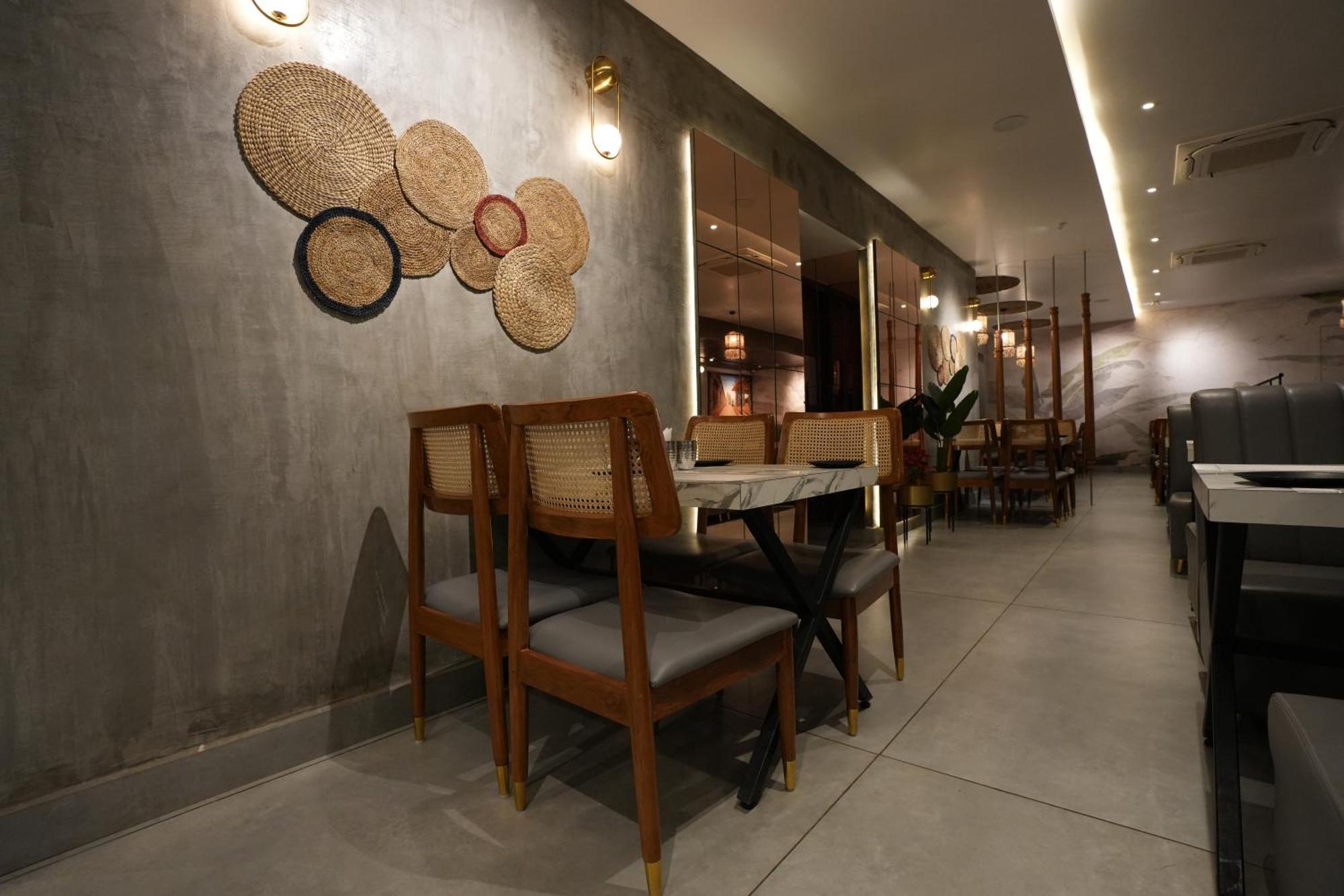 Hotel Swathi Хоспет Екстериор снимка